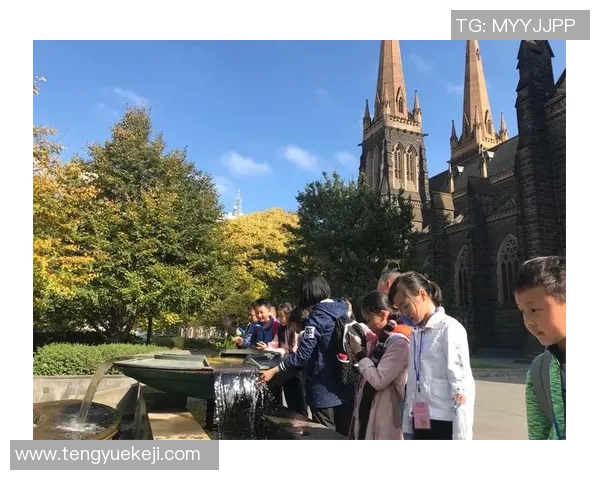 哥本哈根与洛斯查兰特的文化碰撞与艺术交流探索之旅